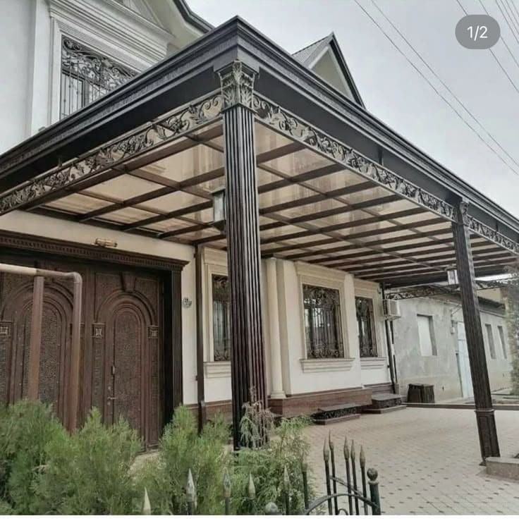 Desain Kanopi Modern untuk Rumah Bergaya Kontemporer