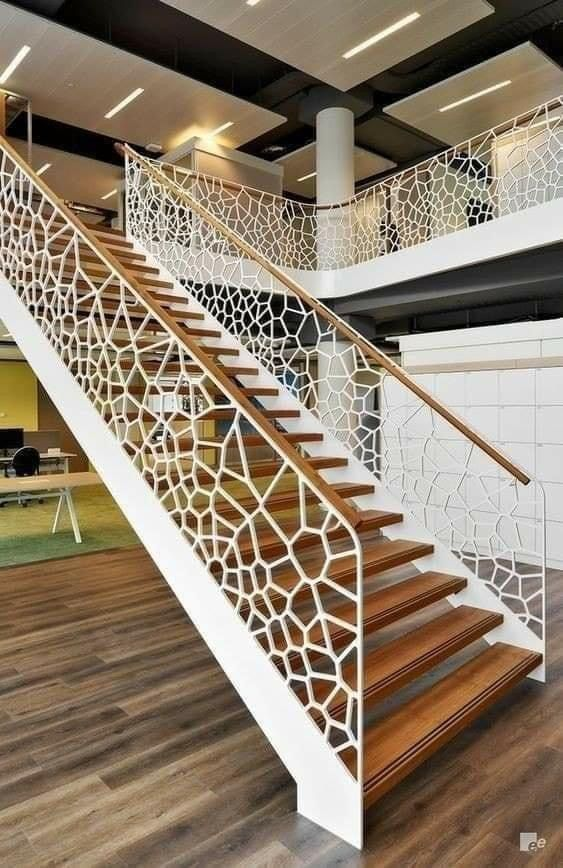 Desain Railing Tangga Minimalis yang Sederhana dan Menawan