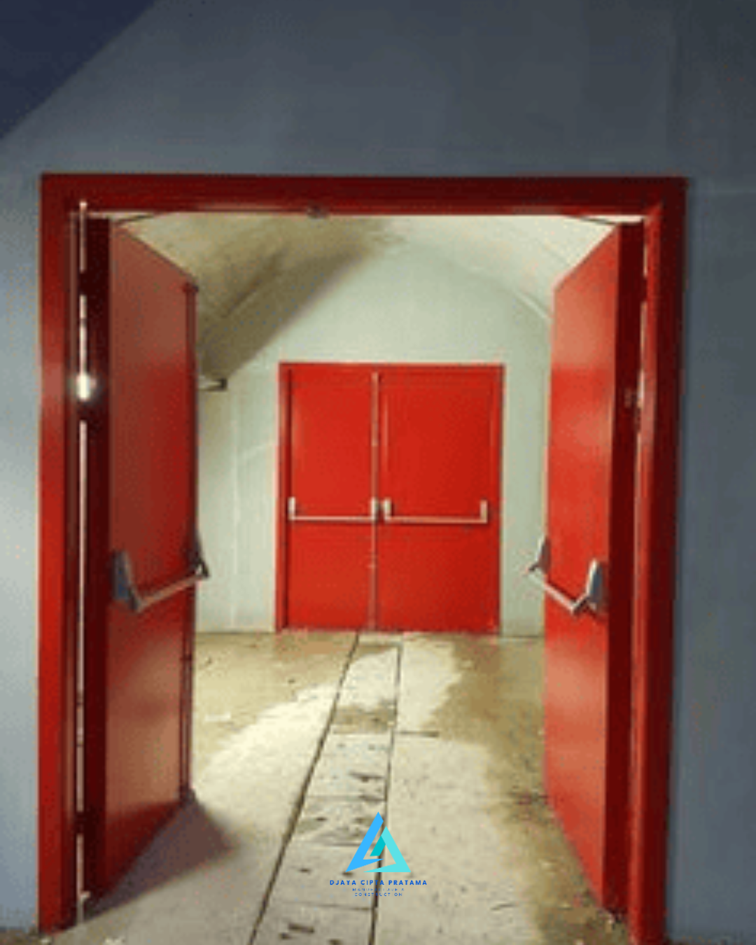 Memahami Jenis-jenis Pintu Darurat yang Digunakan di Gedung