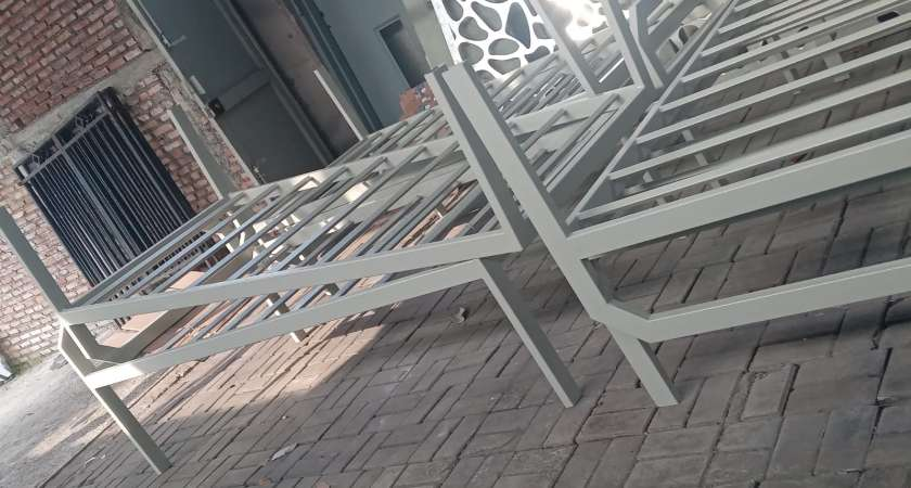 Ranjang Besi Dengan Pengecatan Powder Coating di Djaya Cipta Pratama