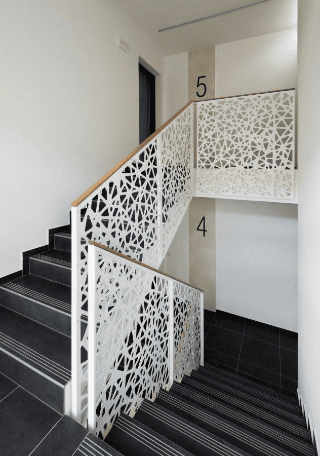 Keunggulan Railing Tangga Minimalis dalam Interior Rumah