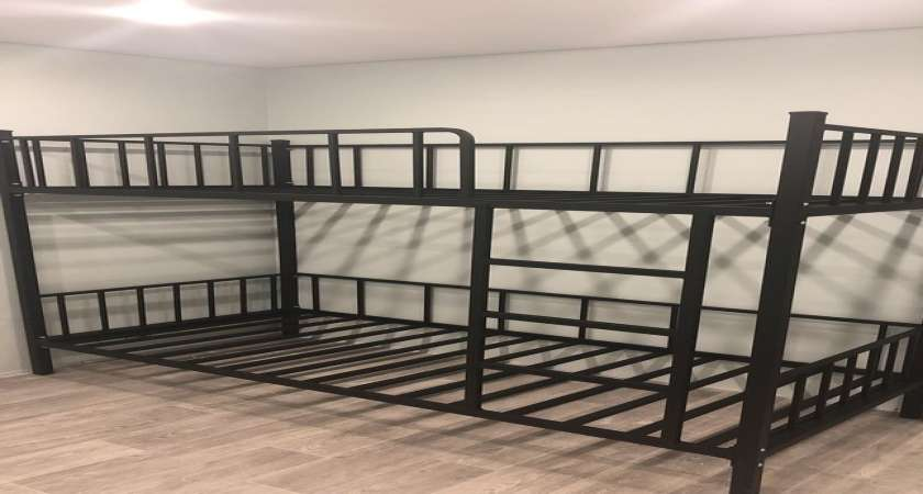 Pembuatan Ranjang Besi dengan Teknologi Powder Coating oleh Djaya Cipta Pratama