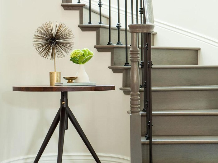 Nggak Cukup Ruang buat Bikin Tangga di Rumah? Begini Cara Siasatinya